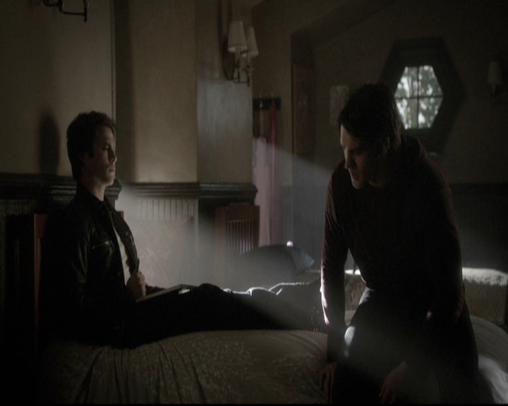 VampireDiariesWorld-dot-nl_6x06TheMoreYouIgnoreMeTheCloserIGet1003.jpg