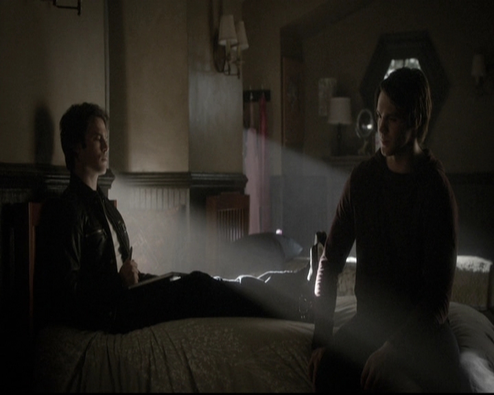 VampireDiariesWorld-dot-nl_6x06TheMoreYouIgnoreMeTheCloserIGet1004.jpg