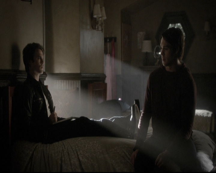 VampireDiariesWorld-dot-nl_6x06TheMoreYouIgnoreMeTheCloserIGet1006.jpg