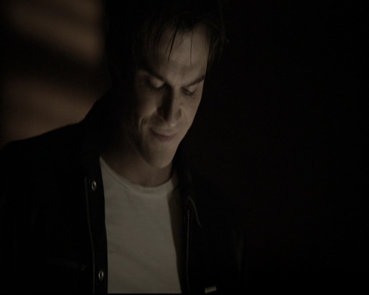 VampireDiariesWorld-dot-nl_6x06TheMoreYouIgnoreMeTheCloserIGet1162.jpg