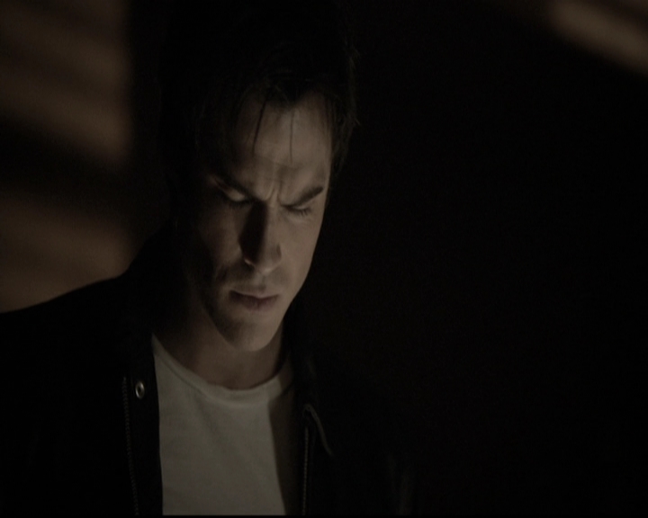 VampireDiariesWorld-dot-nl_6x06TheMoreYouIgnoreMeTheCloserIGet1165.jpg