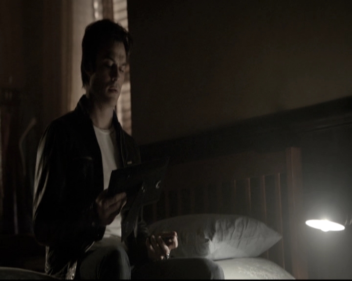 VampireDiariesWorld-dot-nl_6x06TheMoreYouIgnoreMeTheCloserIGet1170.jpg