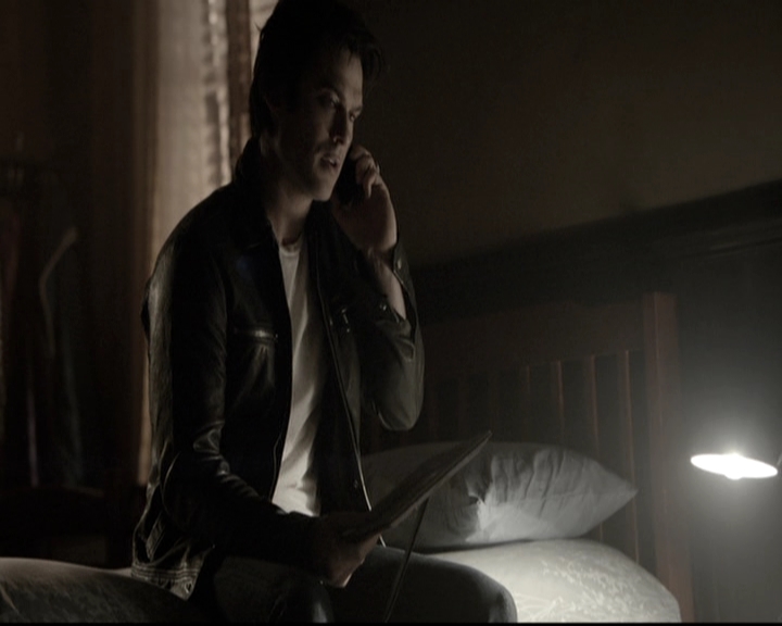 VampireDiariesWorld-dot-nl_6x06TheMoreYouIgnoreMeTheCloserIGet1172.jpg