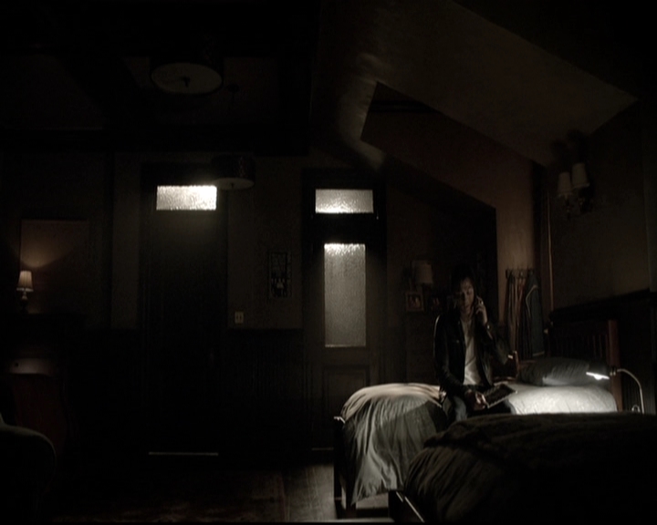 VampireDiariesWorld-dot-nl_6x06TheMoreYouIgnoreMeTheCloserIGet1192.jpg