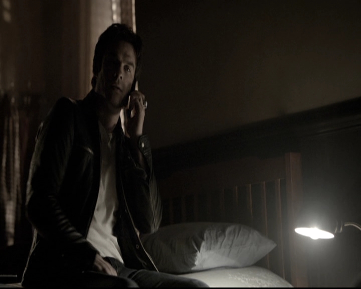 VampireDiariesWorld-dot-nl_6x06TheMoreYouIgnoreMeTheCloserIGet1234.jpg