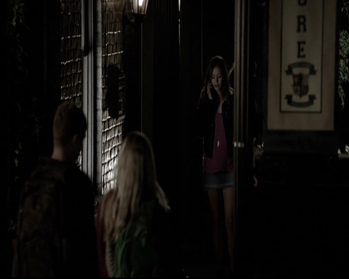 VampireDiariesWorld-dot-nl_6x06TheMoreYouIgnoreMeTheCloserIGet1237.jpg