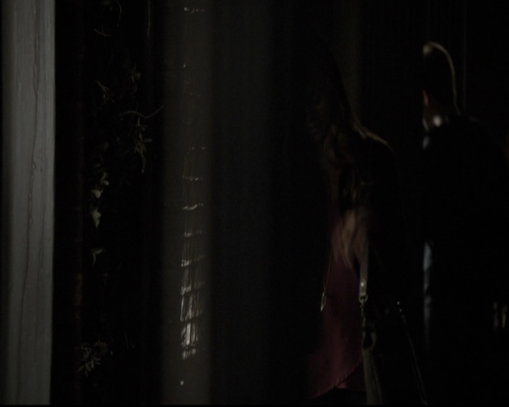 VampireDiariesWorld-dot-nl_6x06TheMoreYouIgnoreMeTheCloserIGet1244.jpg