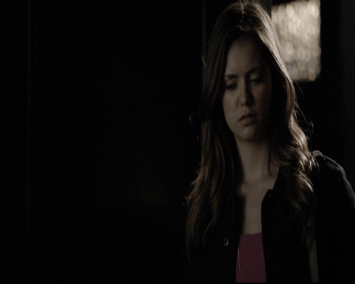 VampireDiariesWorld-dot-nl_6x06TheMoreYouIgnoreMeTheCloserIGet1335.jpg