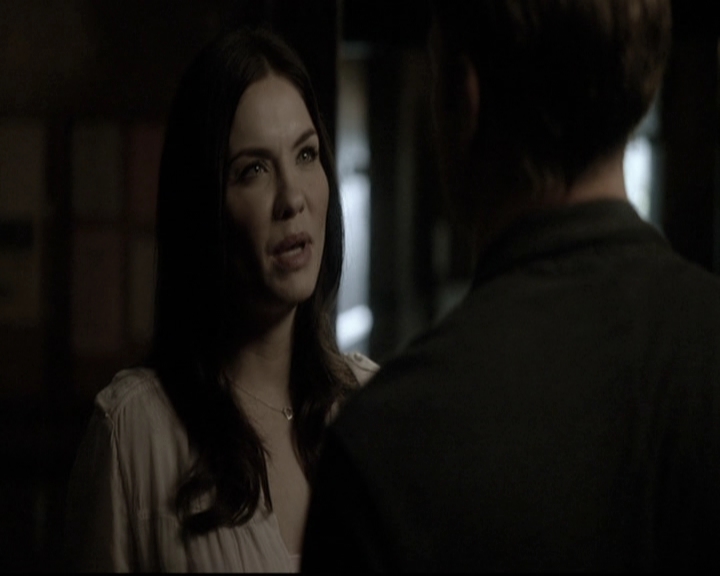 VampireDiariesWorld-dot-nl_6x06TheMoreYouIgnoreMeTheCloserIGet1362.jpg