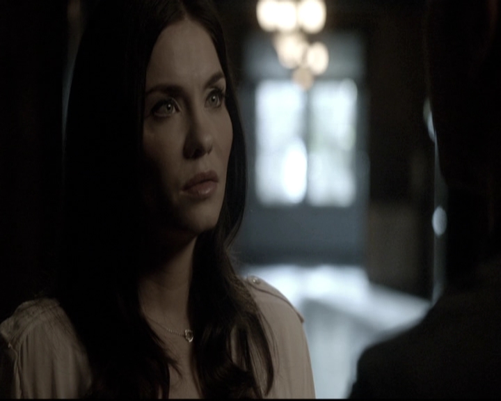 VampireDiariesWorld-dot-nl_6x06TheMoreYouIgnoreMeTheCloserIGet1379.jpg