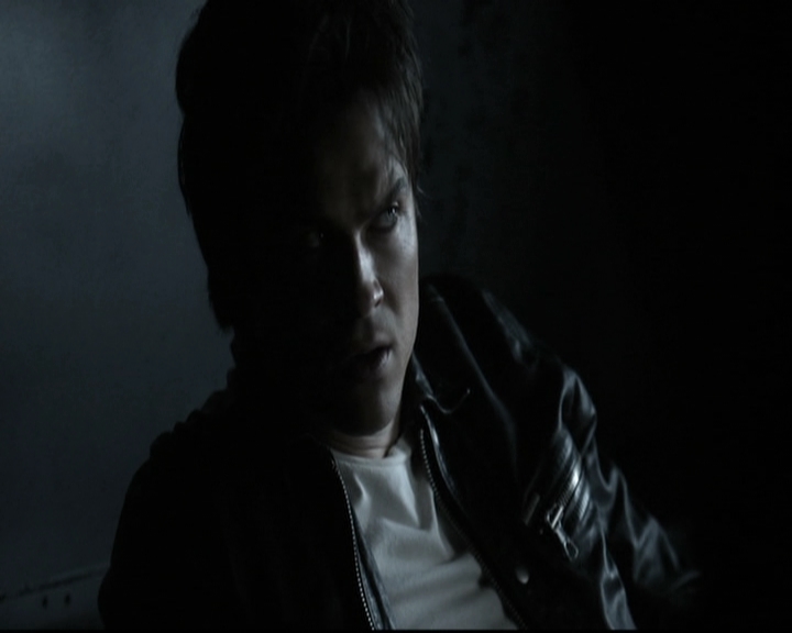 VampireDiariesWorld-dot-nl_6x06TheMoreYouIgnoreMeTheCloserIGet1425.jpg