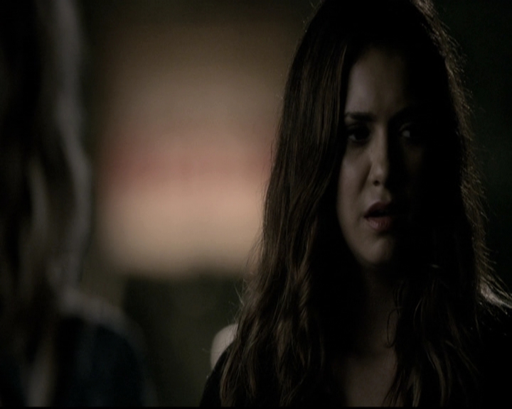 VampireDiariesWorld-dot-nl_6x06TheMoreYouIgnoreMeTheCloserIGet1485.jpg