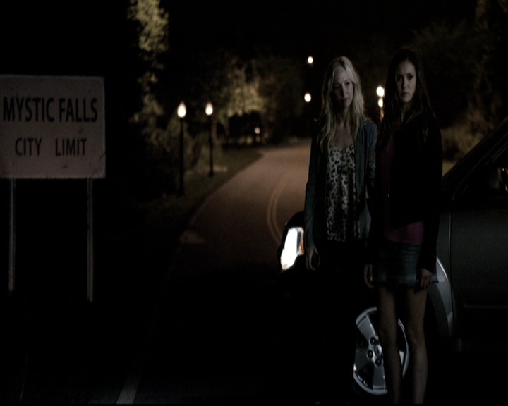 VampireDiariesWorld-dot-nl_6x06TheMoreYouIgnoreMeTheCloserIGet1498.jpg