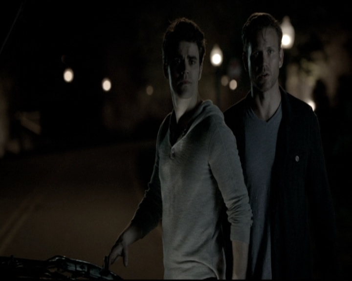 VampireDiariesWorld-dot-nl_6x06TheMoreYouIgnoreMeTheCloserIGet1579.jpg