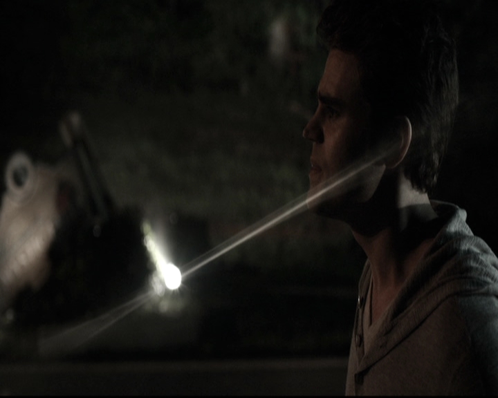 VampireDiariesWorld-dot-nl_6x06TheMoreYouIgnoreMeTheCloserIGet1671.jpg