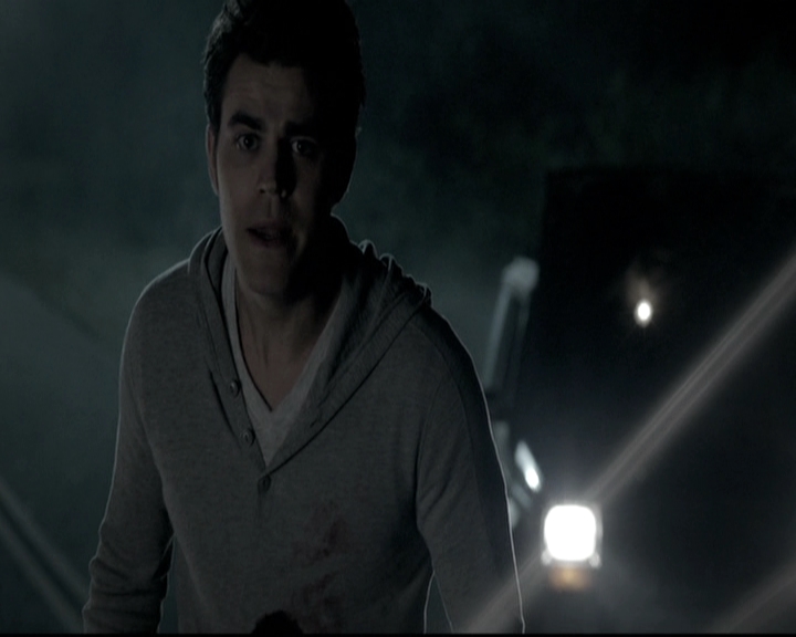 VampireDiariesWorld-dot-nl_6x06TheMoreYouIgnoreMeTheCloserIGet1752.jpg