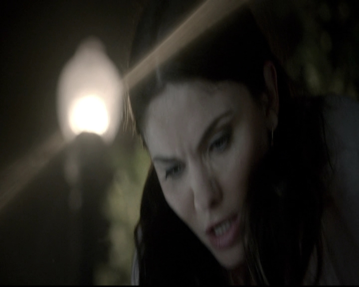 VampireDiariesWorld-dot-nl_6x06TheMoreYouIgnoreMeTheCloserIGet1777.jpg