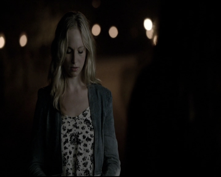 VampireDiariesWorld-dot-nl_6x06TheMoreYouIgnoreMeTheCloserIGet1846.jpg