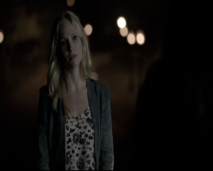 VampireDiariesWorld-dot-nl_6x06TheMoreYouIgnoreMeTheCloserIGet1849.jpg