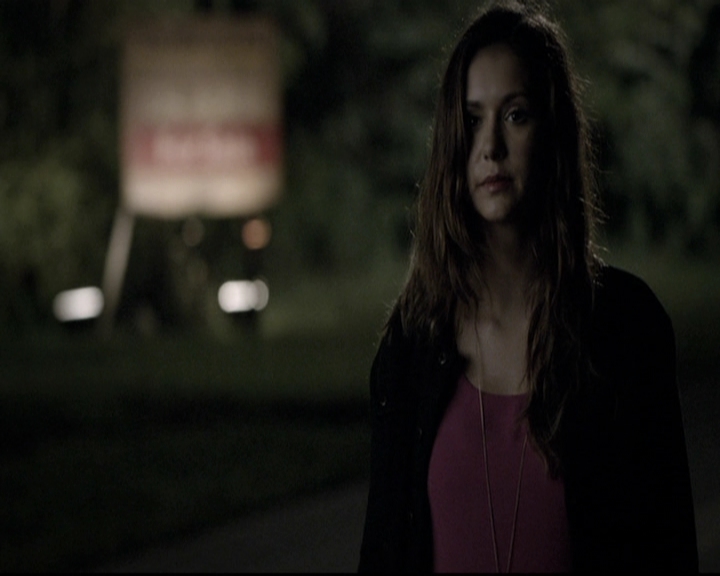 VampireDiariesWorld-dot-nl_6x06TheMoreYouIgnoreMeTheCloserIGet1861.jpg