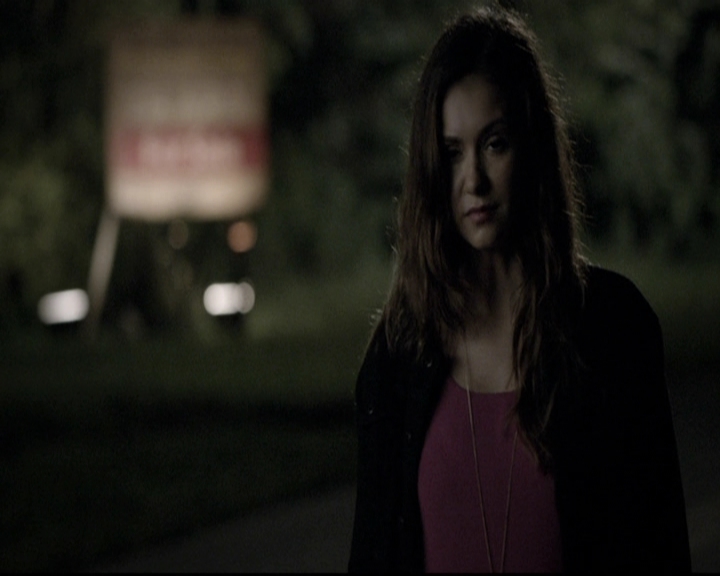 VampireDiariesWorld-dot-nl_6x06TheMoreYouIgnoreMeTheCloserIGet1862.jpg