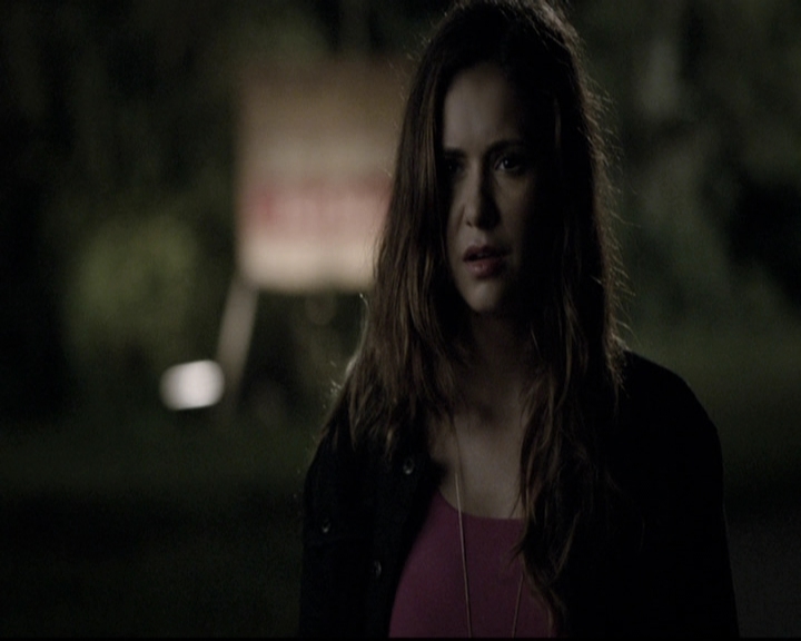 VampireDiariesWorld-dot-nl_6x06TheMoreYouIgnoreMeTheCloserIGet1869.jpg