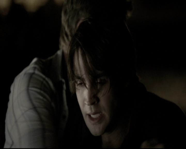 VampireDiariesWorld-dot-nl_6x06TheMoreYouIgnoreMeTheCloserIGet1971.jpg