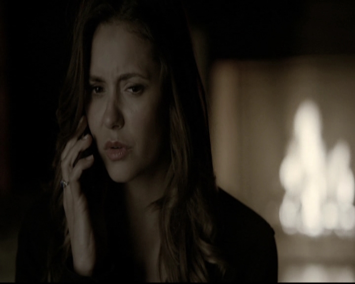 VampireDiariesWorld-dot-nl_6x06TheMoreYouIgnoreMeTheCloserIGet1996.jpg