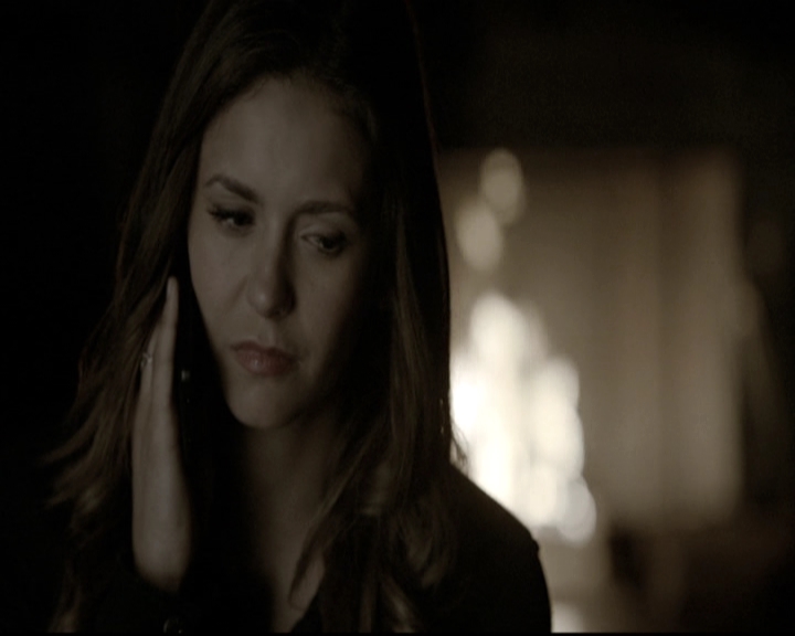 VampireDiariesWorld-dot-nl_6x06TheMoreYouIgnoreMeTheCloserIGet2032.jpg