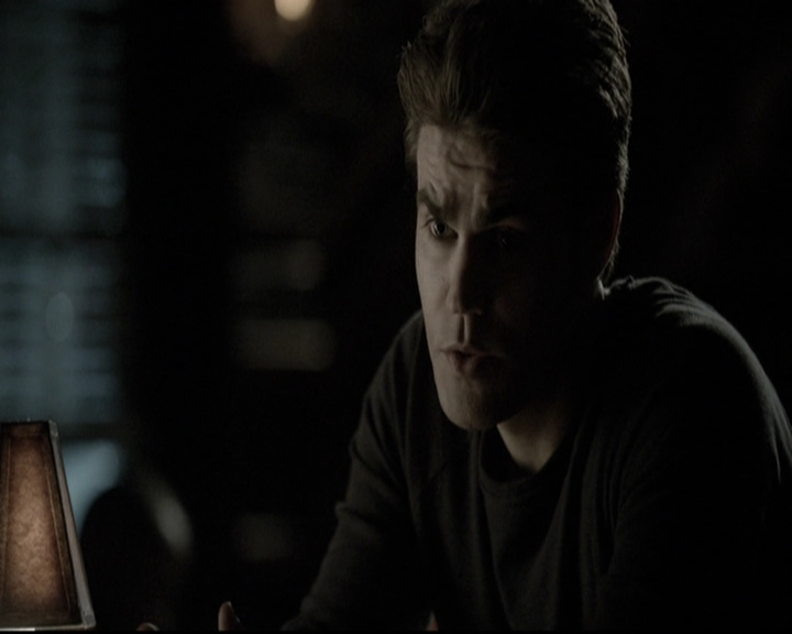 VampireDiariesWorld-dot-nl_6x06TheMoreYouIgnoreMeTheCloserIGet2097.jpg