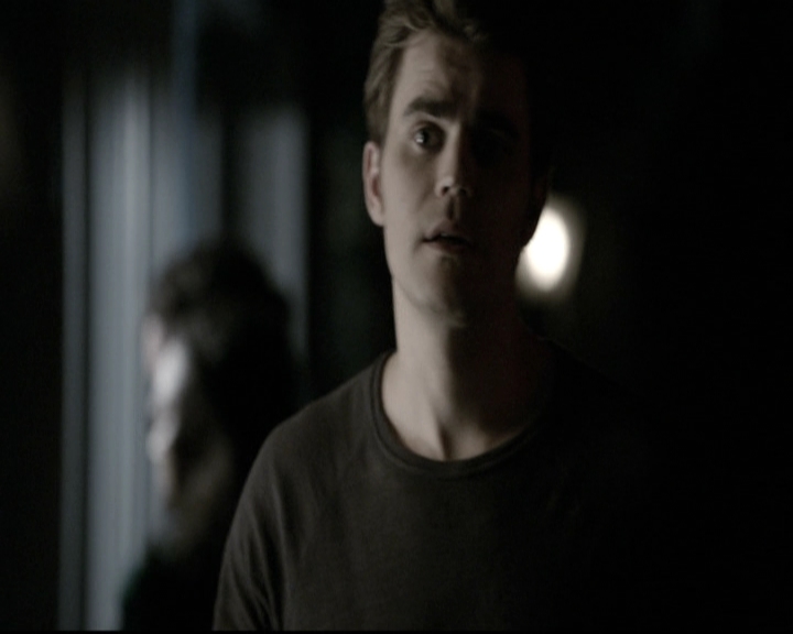 VampireDiariesWorld-dot-nl_6x06TheMoreYouIgnoreMeTheCloserIGet2148.jpg