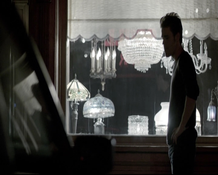 VampireDiariesWorld-dot-nl_6x06TheMoreYouIgnoreMeTheCloserIGet2190.jpg