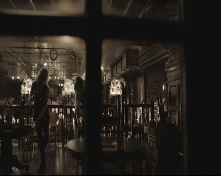 VampireDiariesWorld-dot-nl_6x07DoYouRememberTheFirstTime0047.jpg