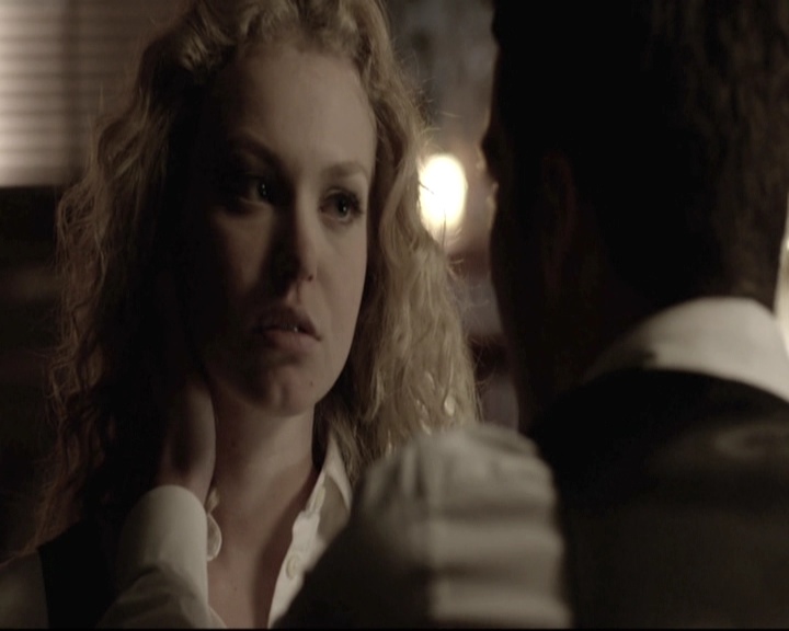 VampireDiariesWorld-dot-nl_6x07DoYouRememberTheFirstTime0061.jpg