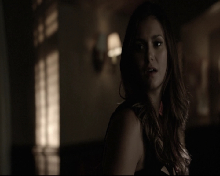 VampireDiariesWorld-dot-nl_6x07DoYouRememberTheFirstTime0095.jpg