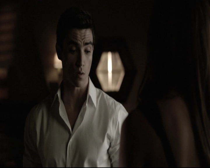 VampireDiariesWorld-dot-nl_6x07DoYouRememberTheFirstTime0110.jpg