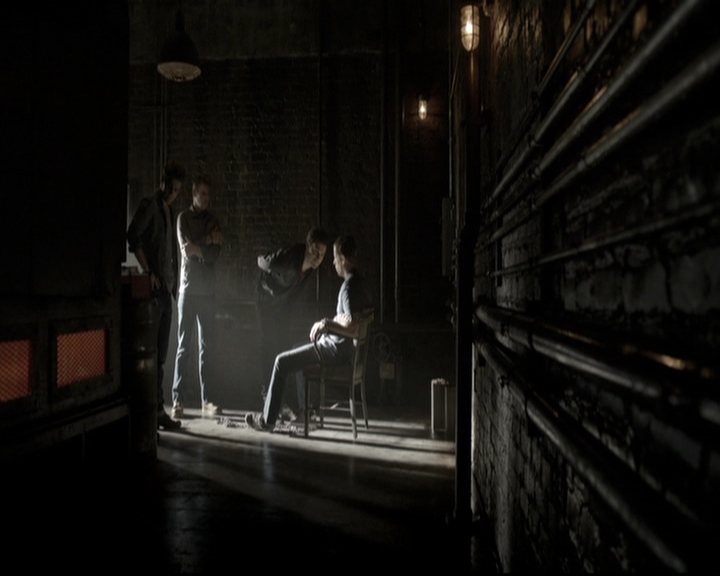 VampireDiariesWorld-dot-nl_6x07DoYouRememberTheFirstTime0217.jpg