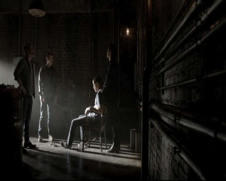 VampireDiariesWorld-dot-nl_6x07DoYouRememberTheFirstTime0244.jpg