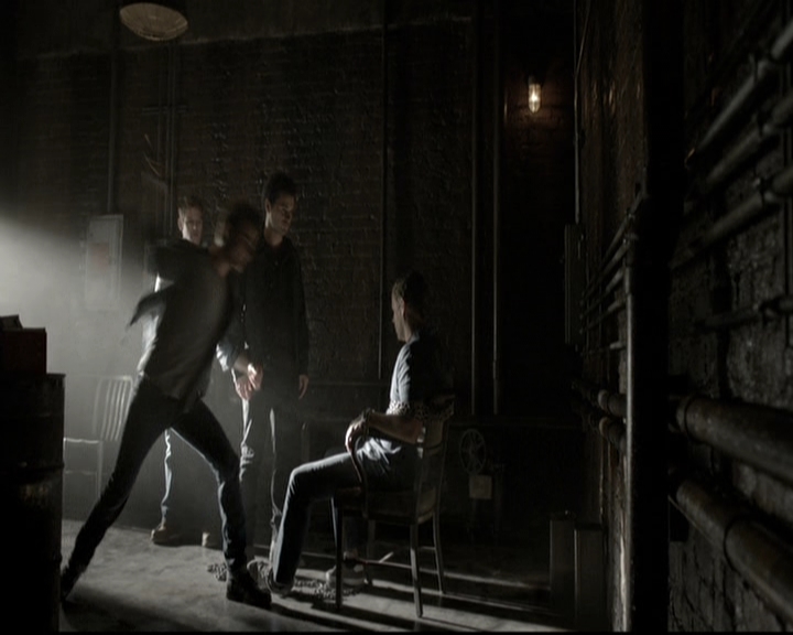 VampireDiariesWorld-dot-nl_6x07DoYouRememberTheFirstTime0273.jpg