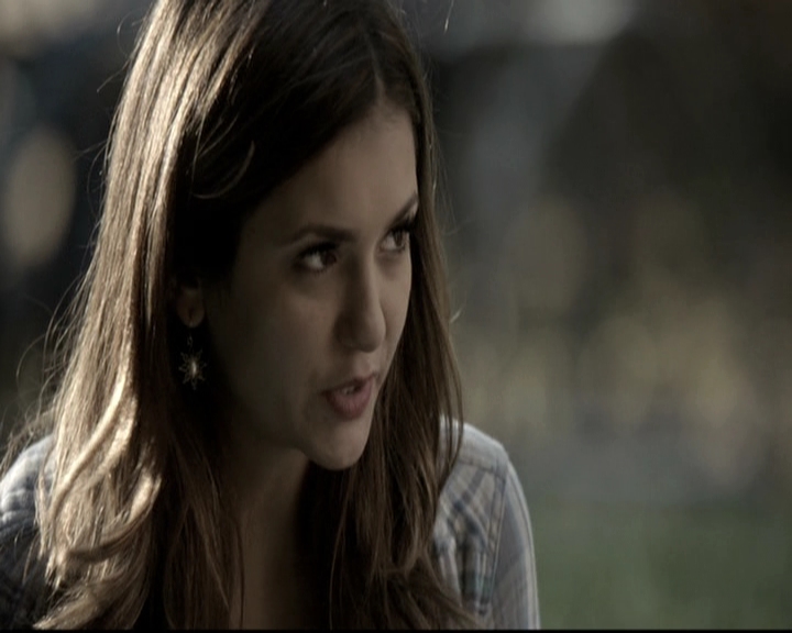 VampireDiariesWorld-dot-nl_6x07DoYouRememberTheFirstTime0304.jpg