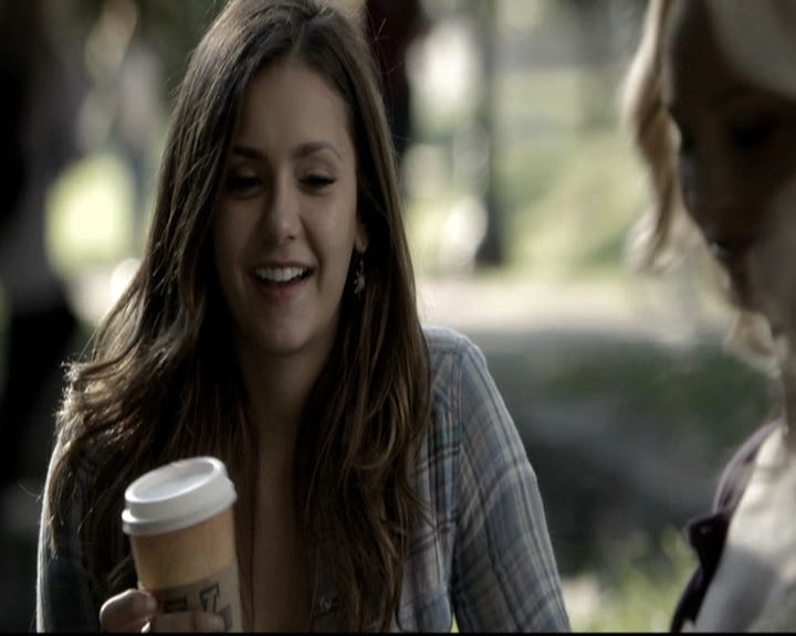 VampireDiariesWorld-dot-nl_6x07DoYouRememberTheFirstTime0324.jpg