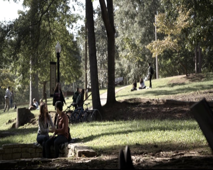 VampireDiariesWorld-dot-nl_6x07DoYouRememberTheFirstTime0330.jpg