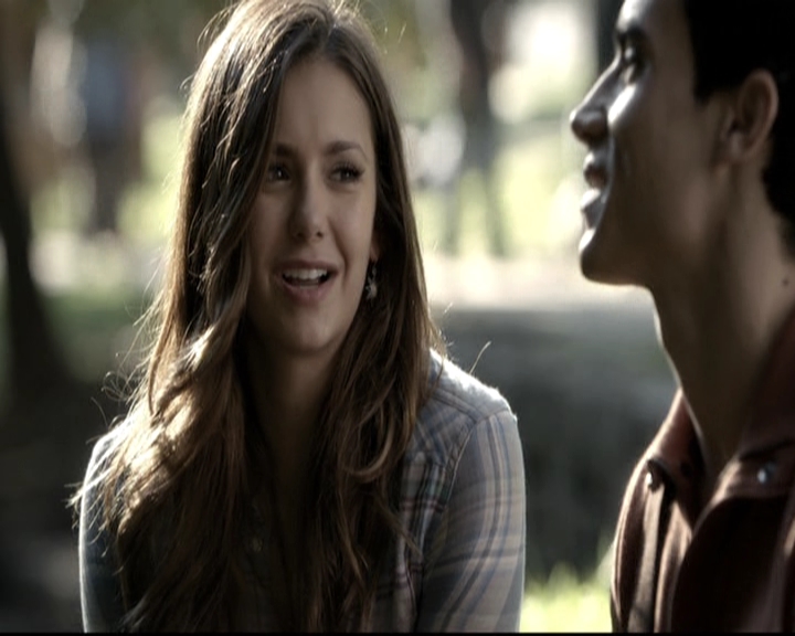 VampireDiariesWorld-dot-nl_6x07DoYouRememberTheFirstTime0361.jpg