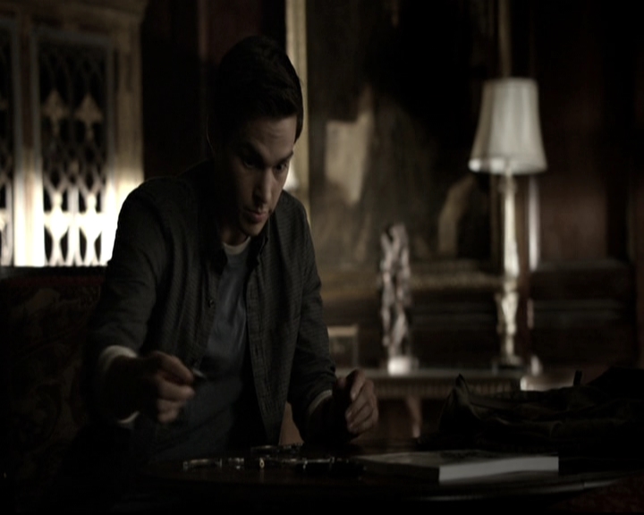 VampireDiariesWorld-dot-nl_6x07DoYouRememberTheFirstTime0399.jpg