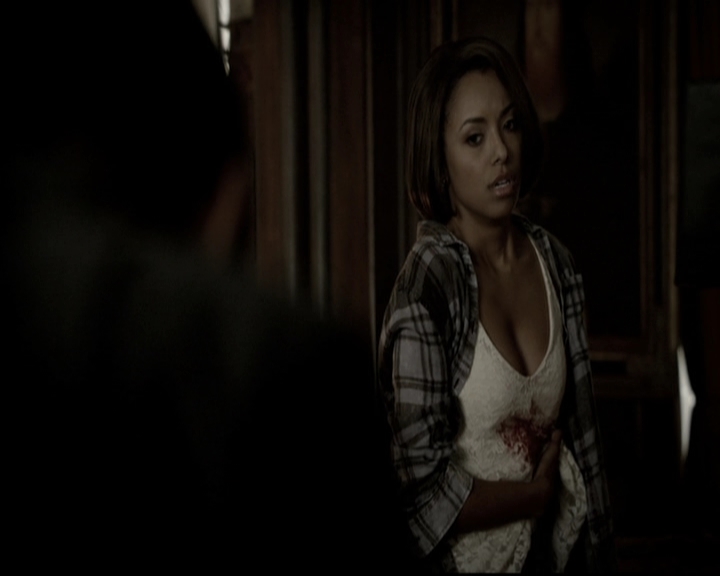 VampireDiariesWorld-dot-nl_6x07DoYouRememberTheFirstTime0404.jpg