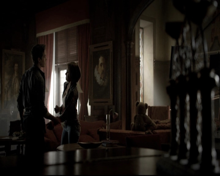 VampireDiariesWorld-dot-nl_6x07DoYouRememberTheFirstTime0424.jpg