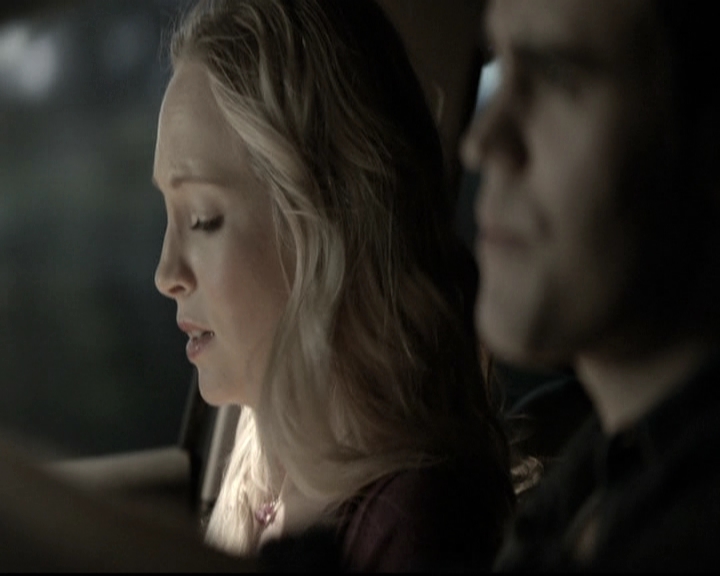 VampireDiariesWorld-dot-nl_6x07DoYouRememberTheFirstTime0501.jpg