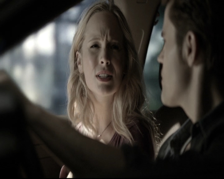 VampireDiariesWorld-dot-nl_6x07DoYouRememberTheFirstTime0519.jpg