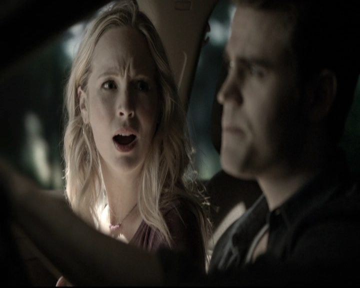 VampireDiariesWorld-dot-nl_6x07DoYouRememberTheFirstTime0521.jpg