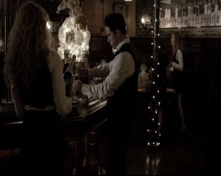 VampireDiariesWorld-dot-nl_6x07DoYouRememberTheFirstTime0639.jpg